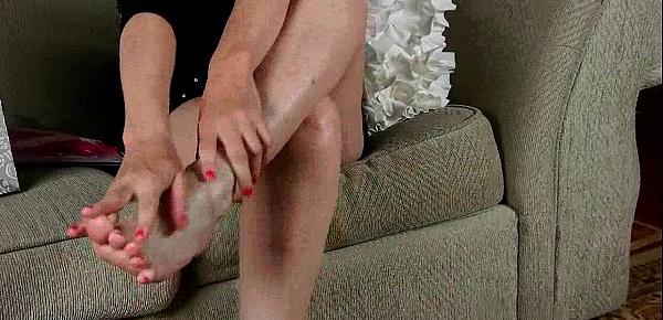  Why is it that milfs love wearing pantyhose